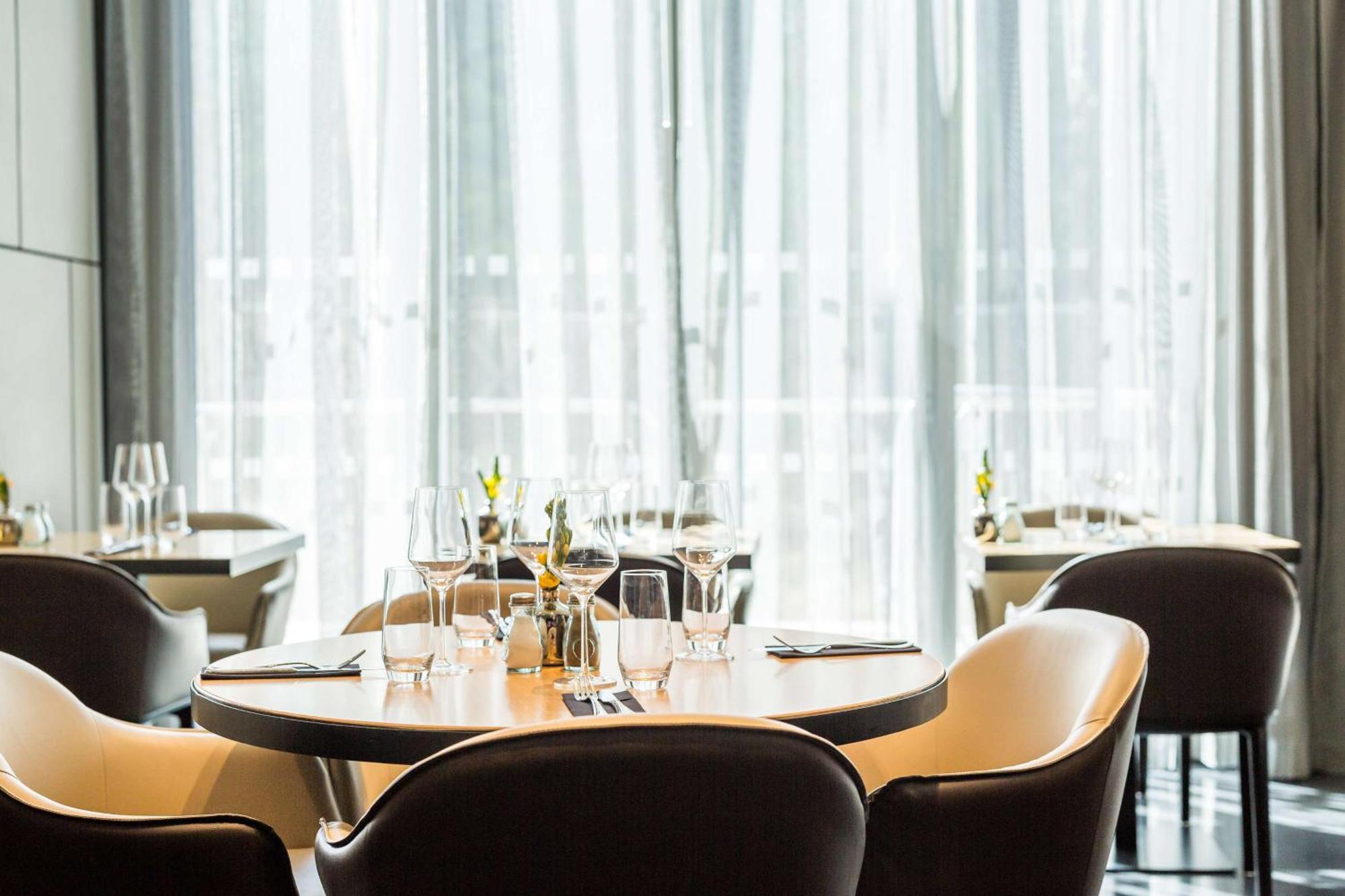Park Plaza London, Park Royal Hotel Eksteriør billede